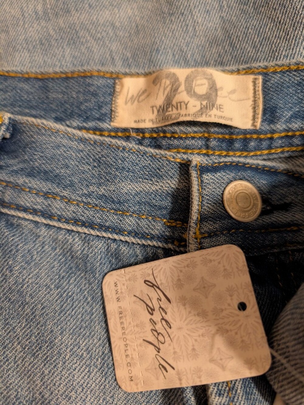 We The Free Maggie Jeans *NWT *29 - Picture 3 of 3